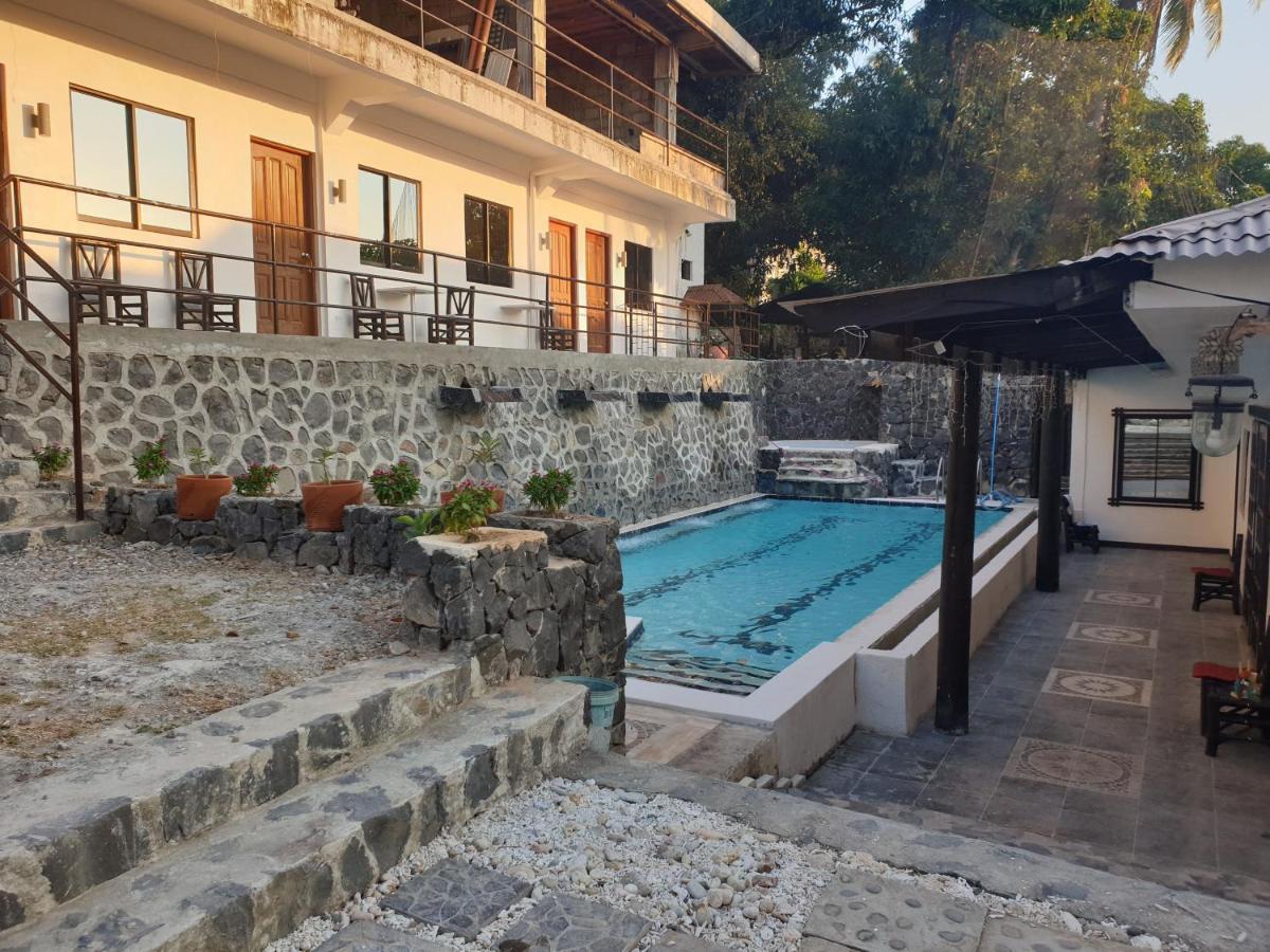Raya Del Sol Dive Resort Мабини Екстериор снимка