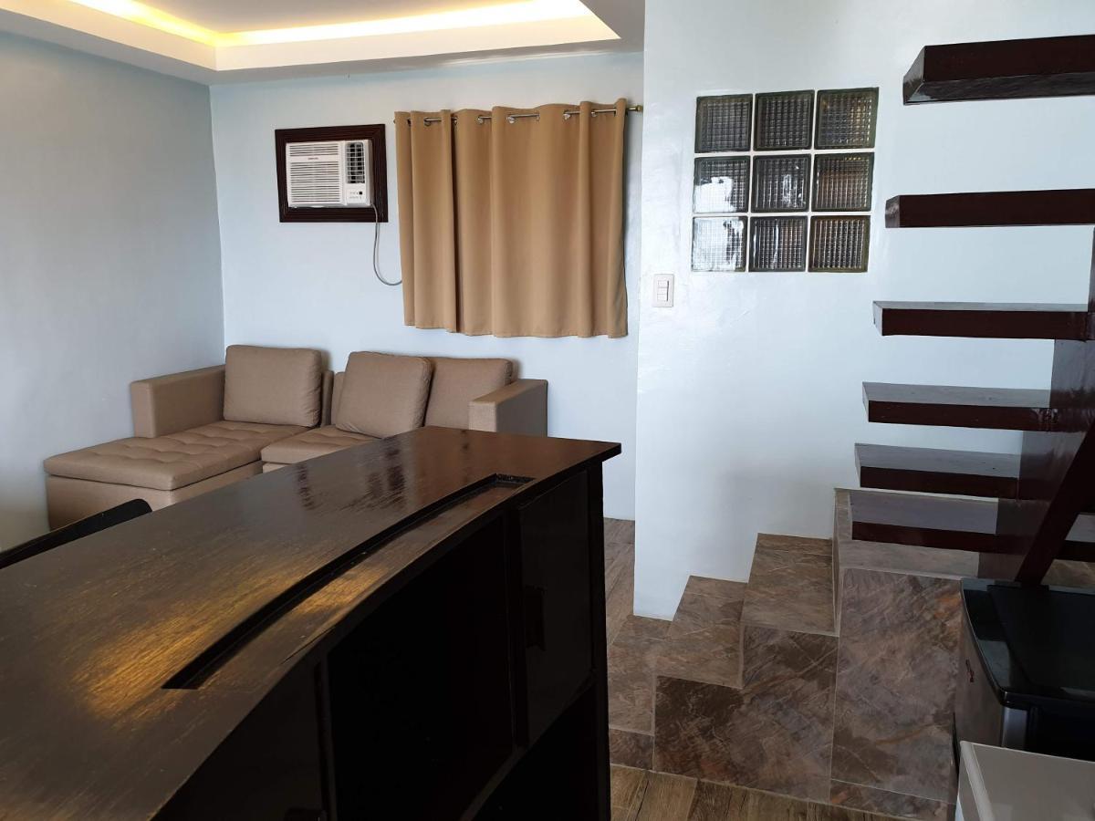 Raya Del Sol Dive Resort Мабини Екстериор снимка